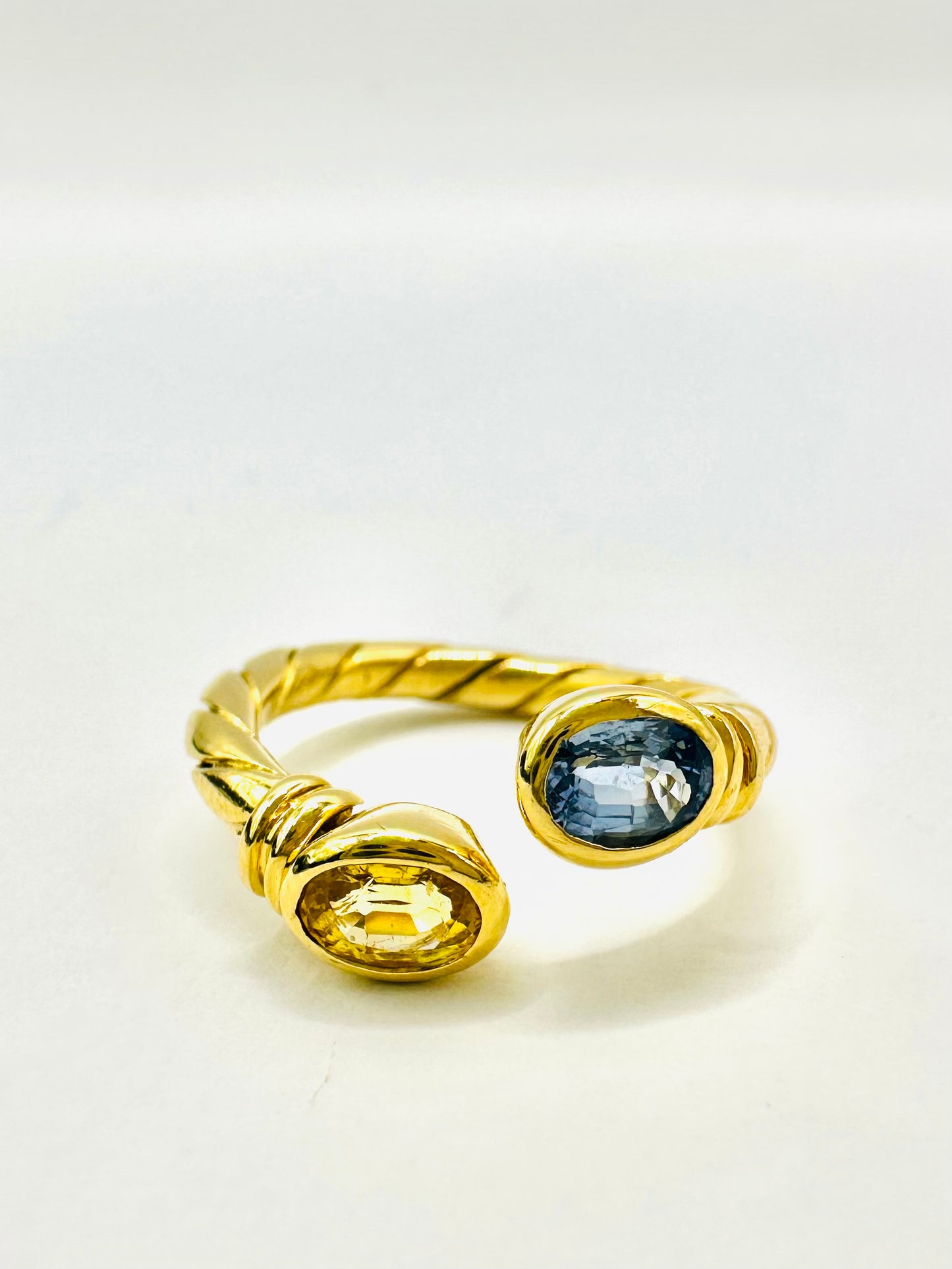 BAGUE DOUBLE PIERRE REGLABLE OR 750/1000