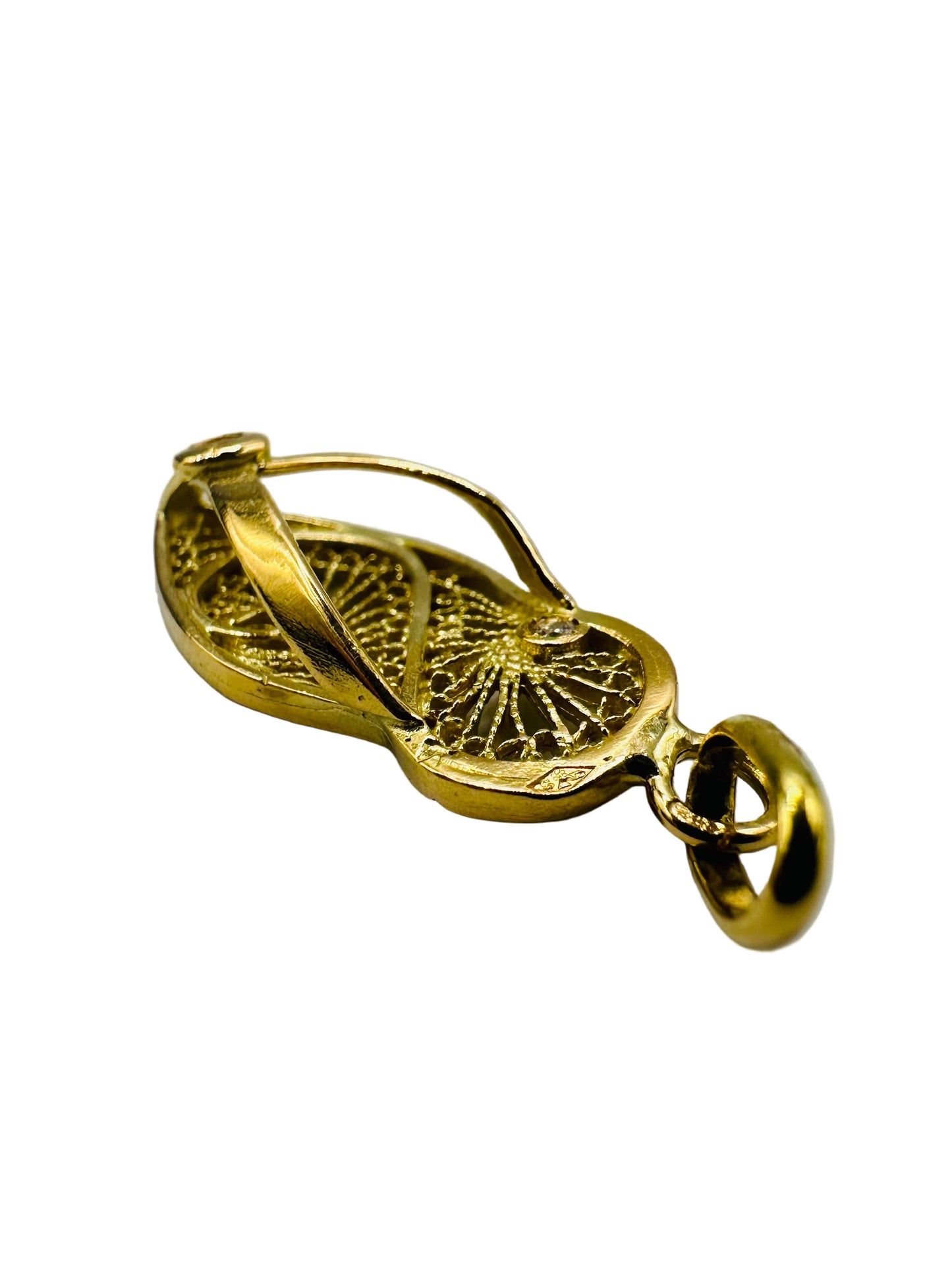 Pendentif tong / babouche en or 18 carats