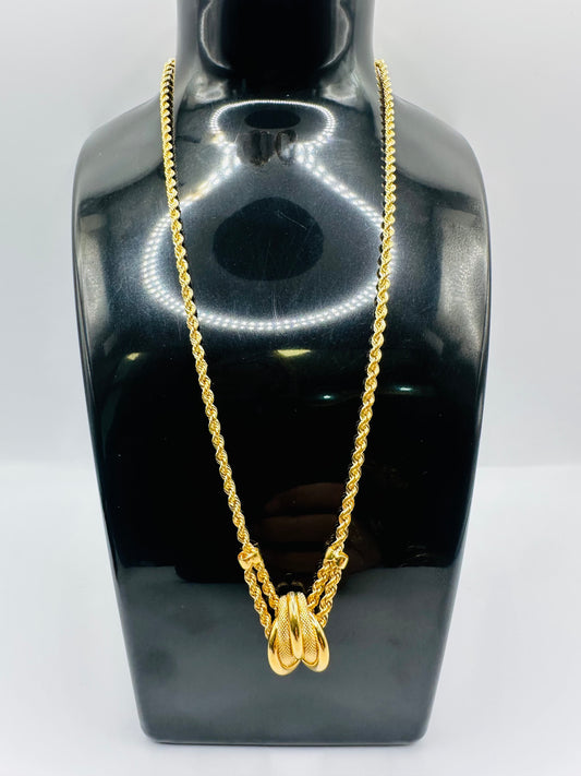 Collier maille corde avec pendentif en or 18 carats