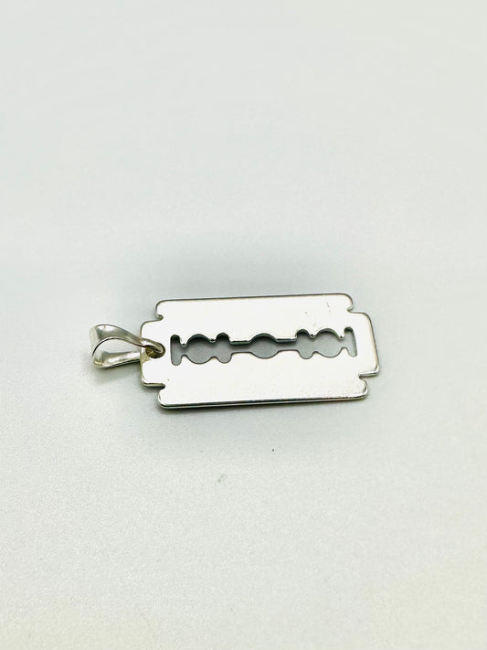 PENDENTIF HOMME Petite lame en argent 925