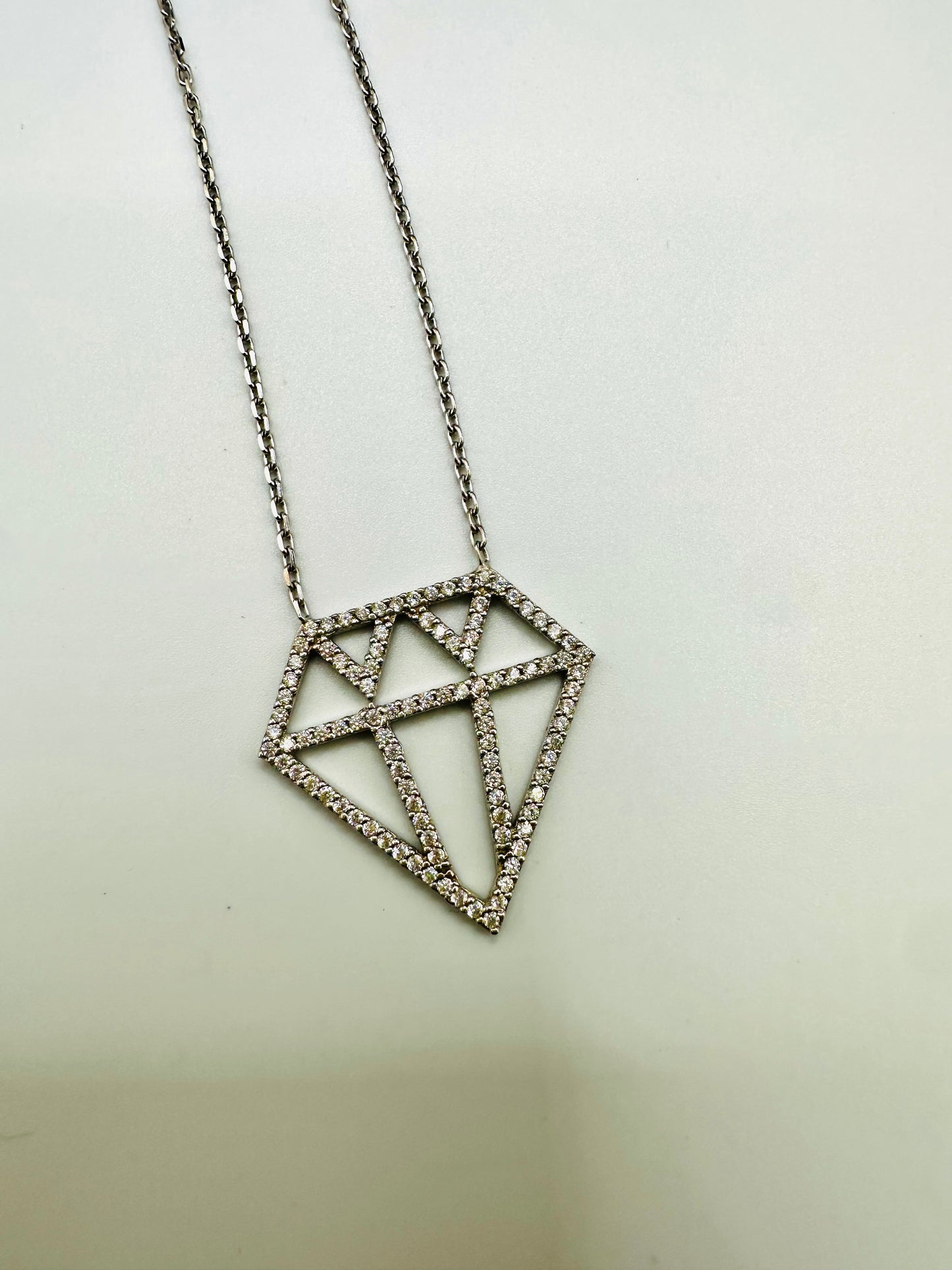 Chaîne en argent 925 avec pendentif diamanté