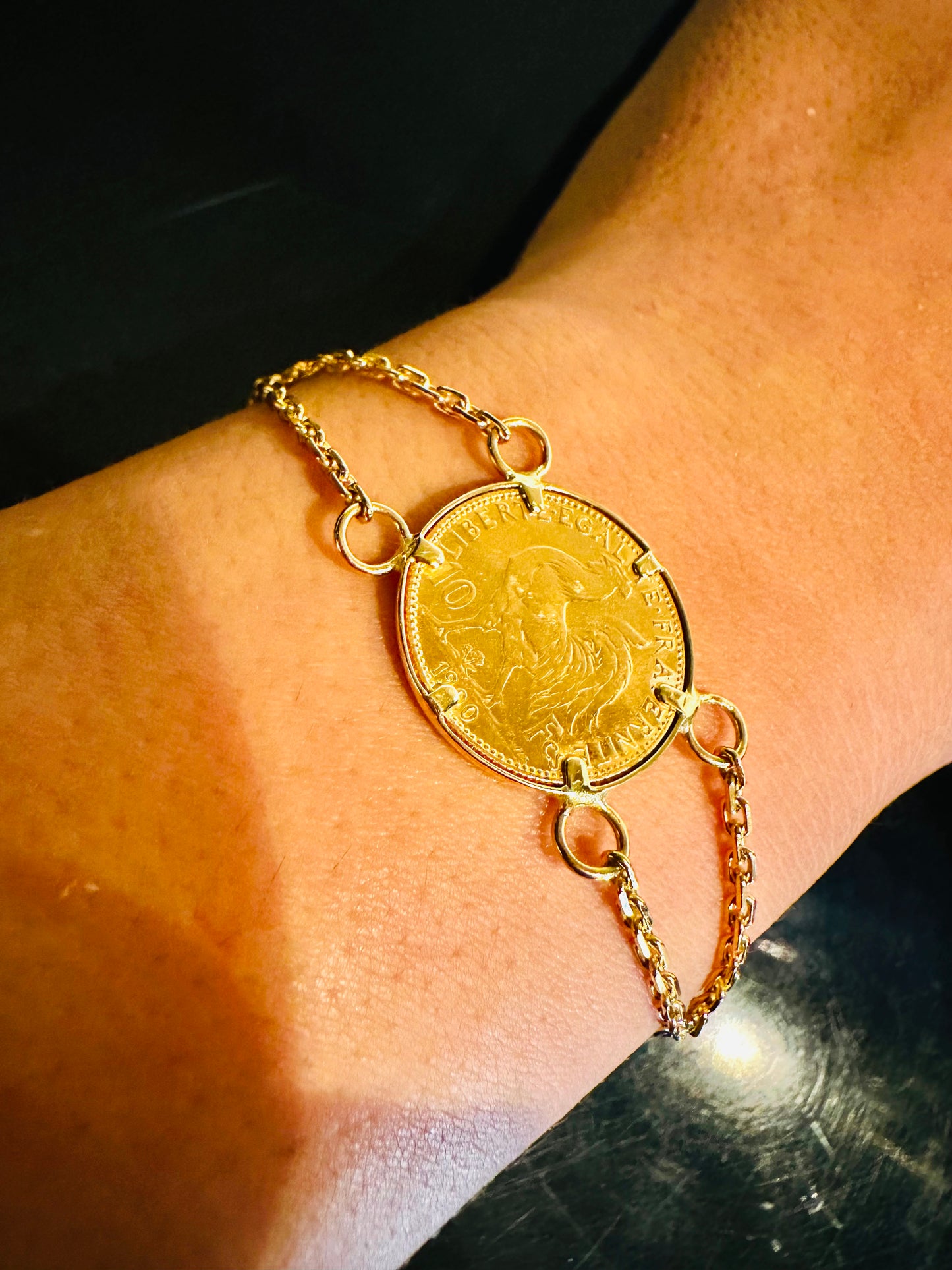 Bracelet en Or 18 Carats avec Pièce 10 Francs Marianne