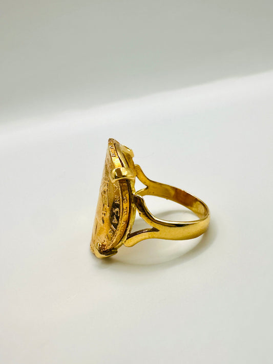 Bague Porte-Pièce Courbée “Marianne Coque” – Or 18 et 22 carats ~ 4 griffes