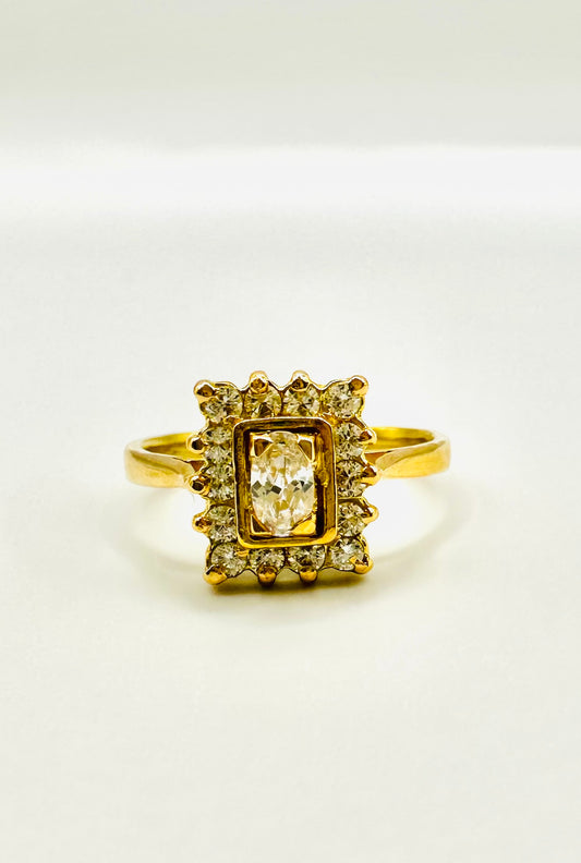 Bague Solitaire Type Auréole en Or Jaune 18 Carats