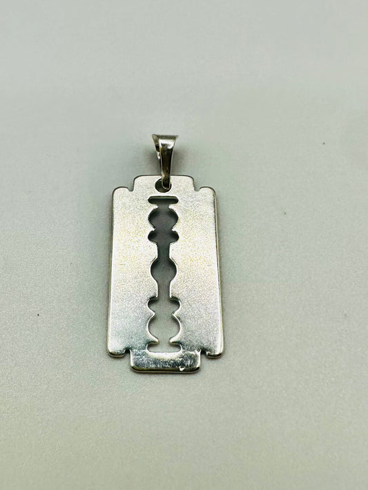 PENDENTIF HOMME Petite lame en argent 925