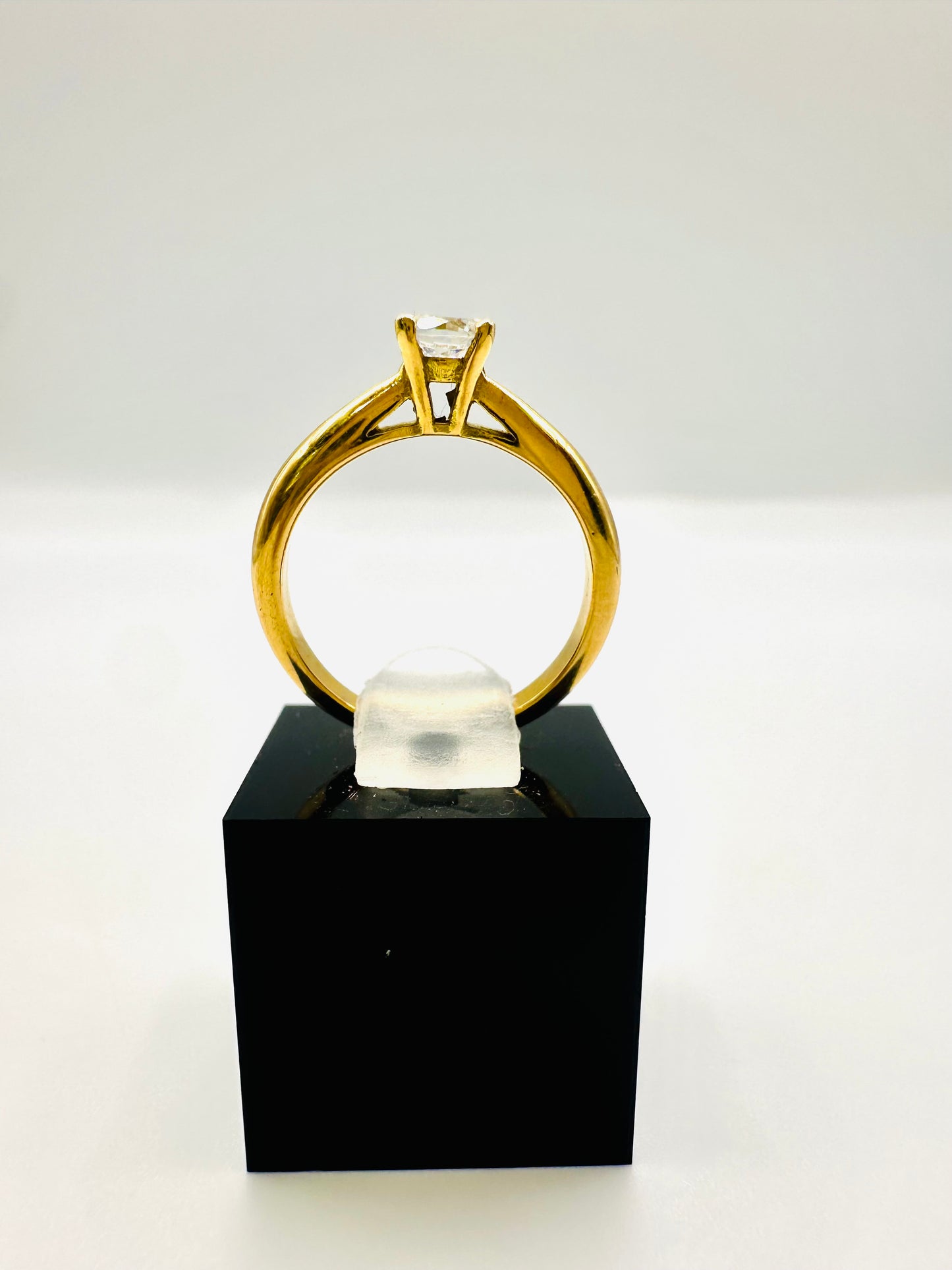 Bague de Mariage Solitaire En Or 18 Carats