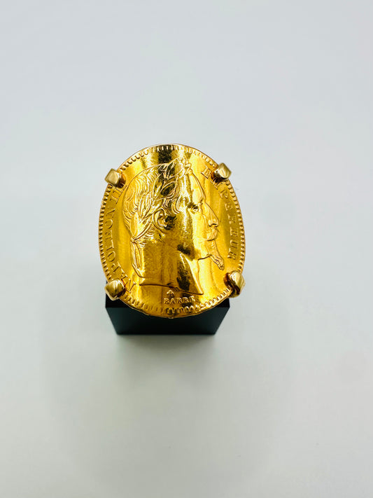 Bague Porte-Pièce Courbée “Napoléon Empire” – Or 18 et 21 carats ~ 4 griffes