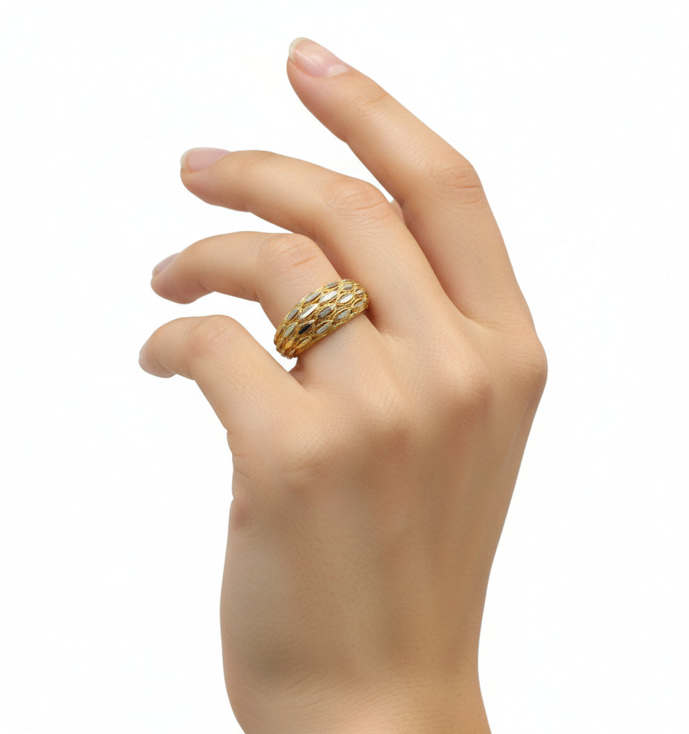 Bague Bombée en Or Jaune 18 Carats